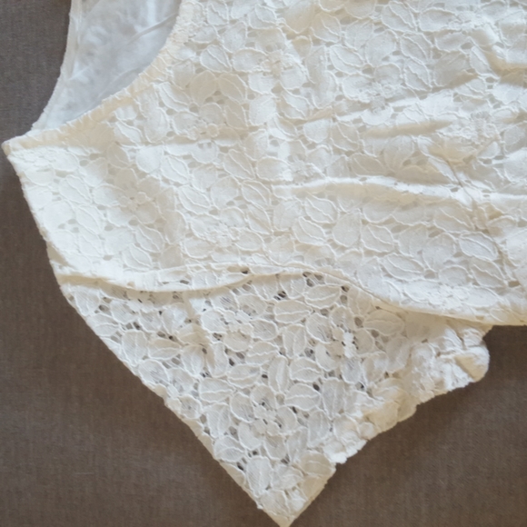 Merona Lace Floral Short Sleeve Top, Size XL - Picture 8 of 10